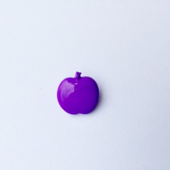 Lila Apfel Knopf